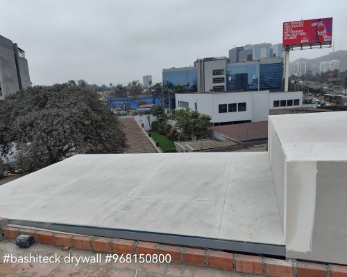 Muros y acabados de alta calidad Lima